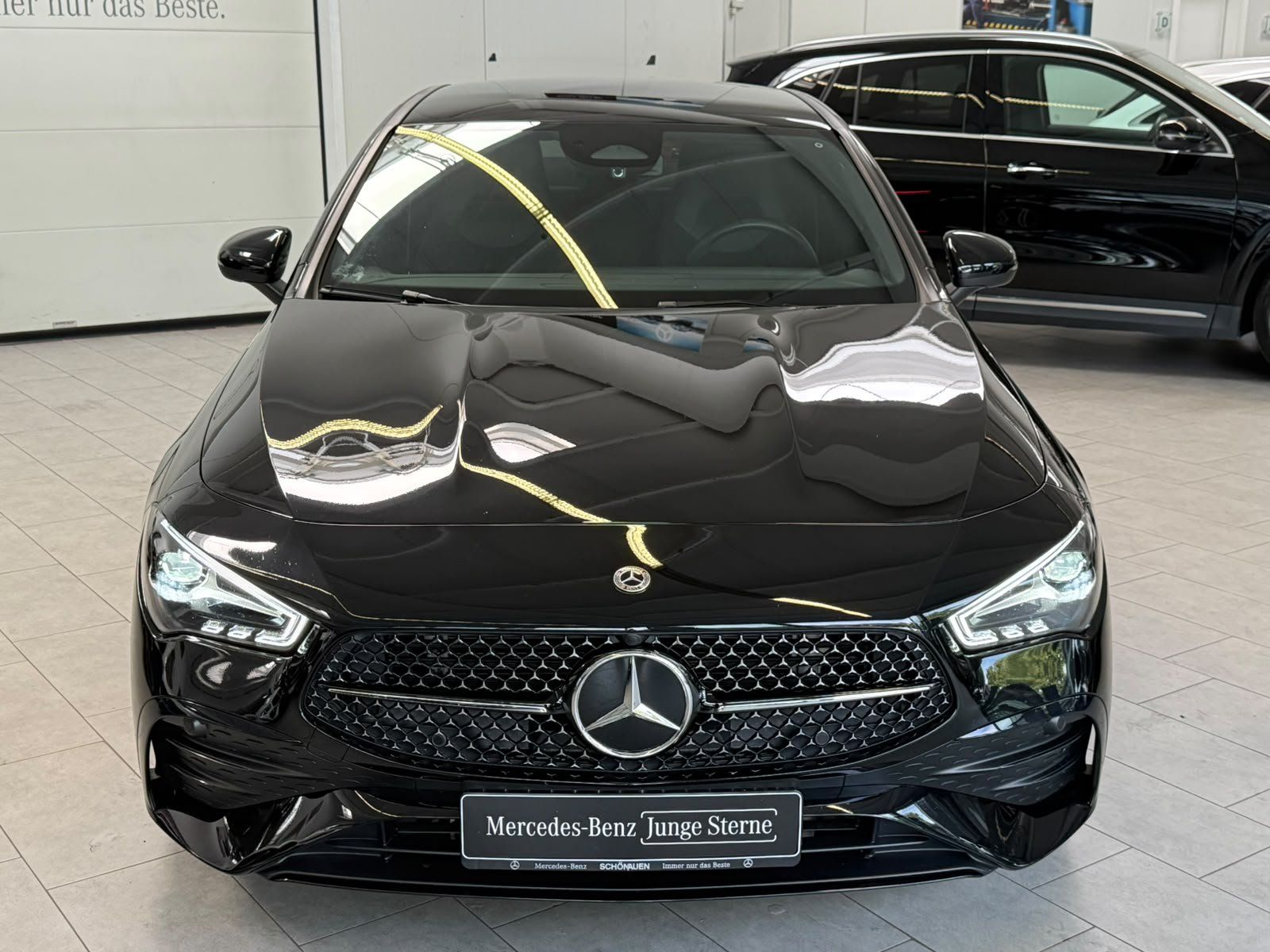 Fahrzeugabbildung Mercedes-Benz CLA 200 AMG NIGHT+KAMERA+KEYLESS+LED+TOTW+AMBI.