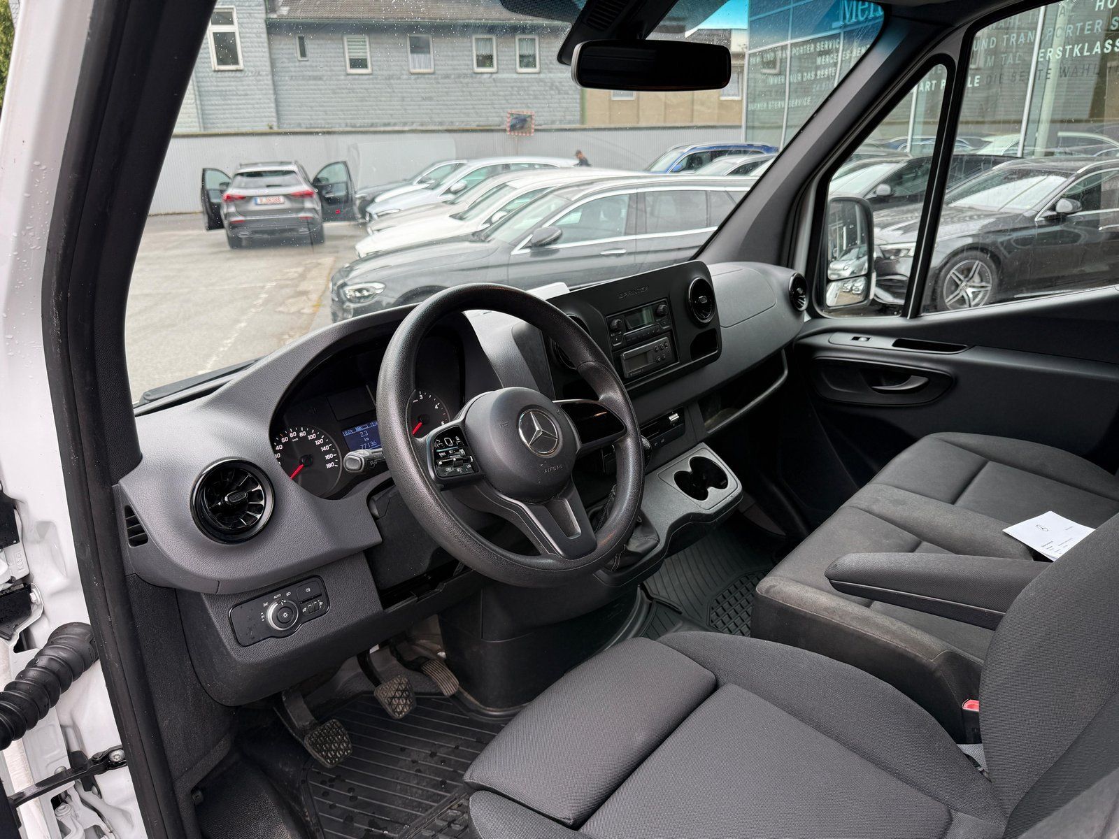 Fahrzeugabbildung Mercedes-Benz Sprinter 314 RWD L2H2-THERMOKING-KAMERA