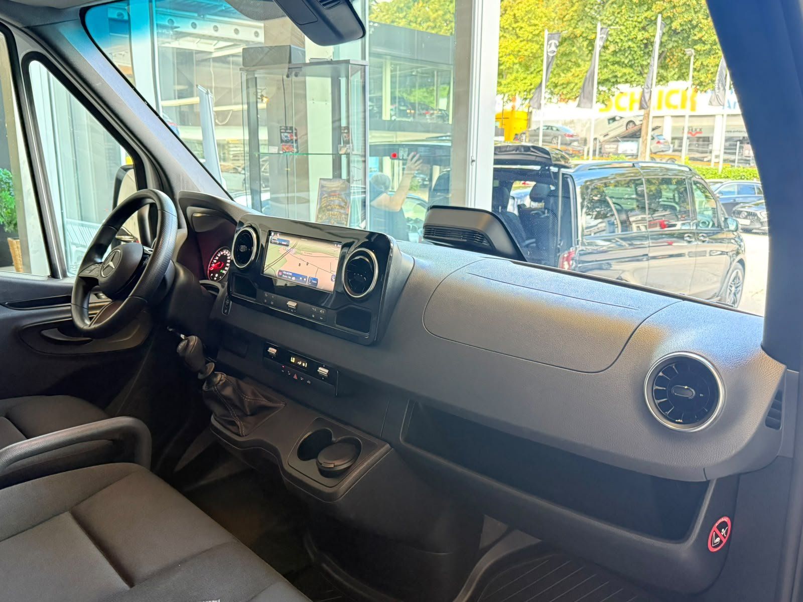 Fahrzeugabbildung Mercedes-Benz Sprinter 317 Koffer 4325/LBW/LED/MBUX/KAMERA/NAV