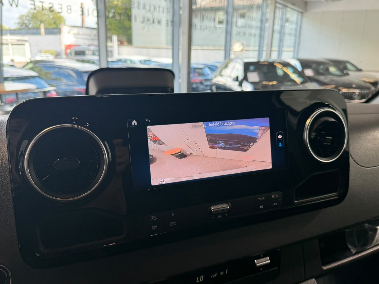 Fahrzeugabbildung Mercedes-Benz Sprinter 317 Koffer 4325/LBW/LED/MBUX/KAMERA/NAV