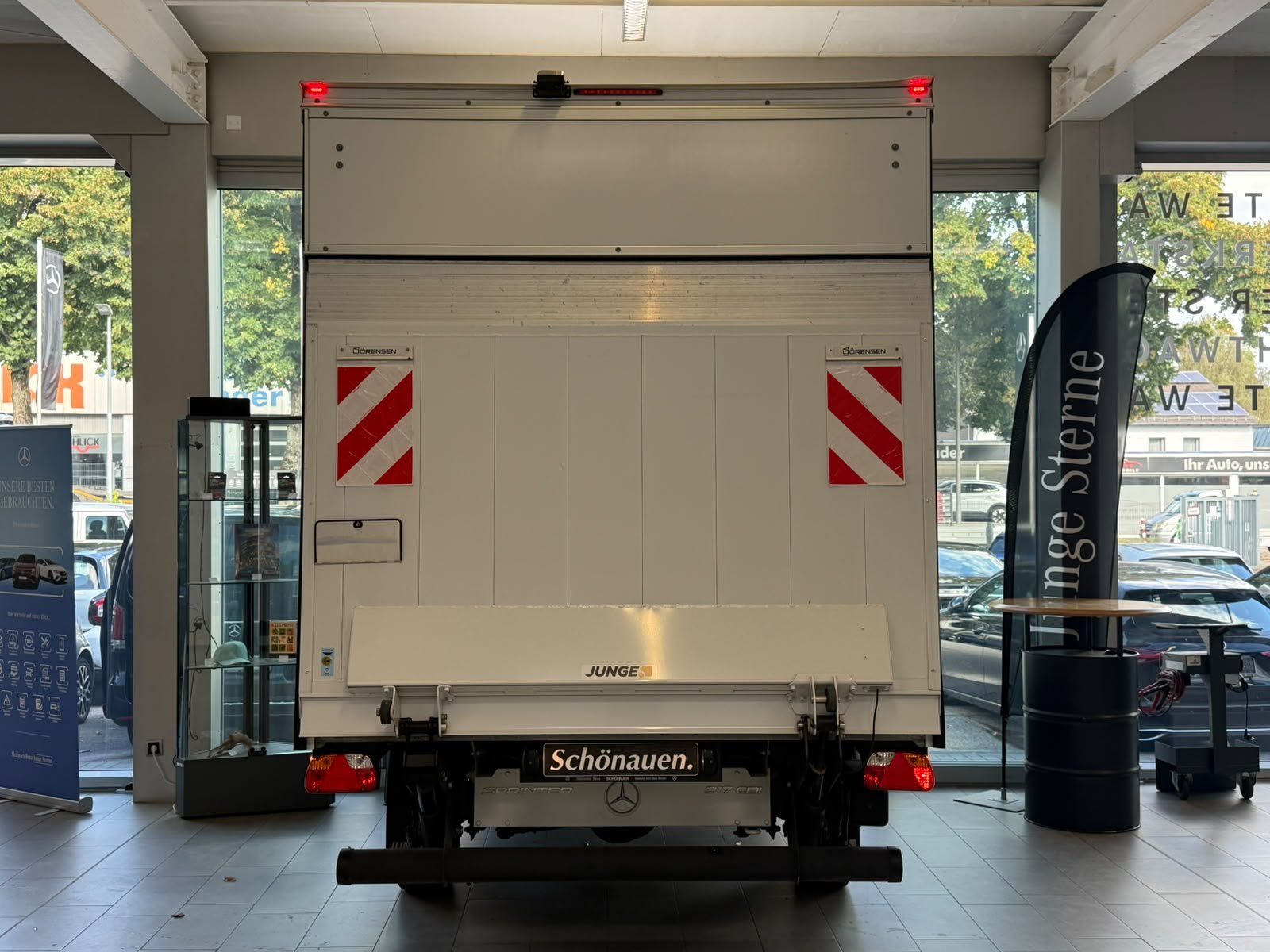 Fahrzeugabbildung Mercedes-Benz Sprinter 317 Koffer 4325/LBW/LED/MBUX/KAMERA/NAV