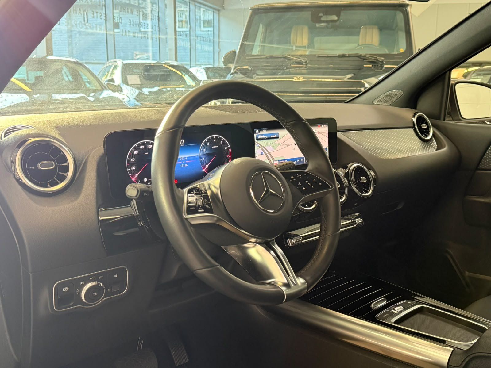 Fahrzeugabbildung Mercedes-Benz B 180 AHK+KAMERA+MEMORY+LED+TOTW.+SPURASS.+17"