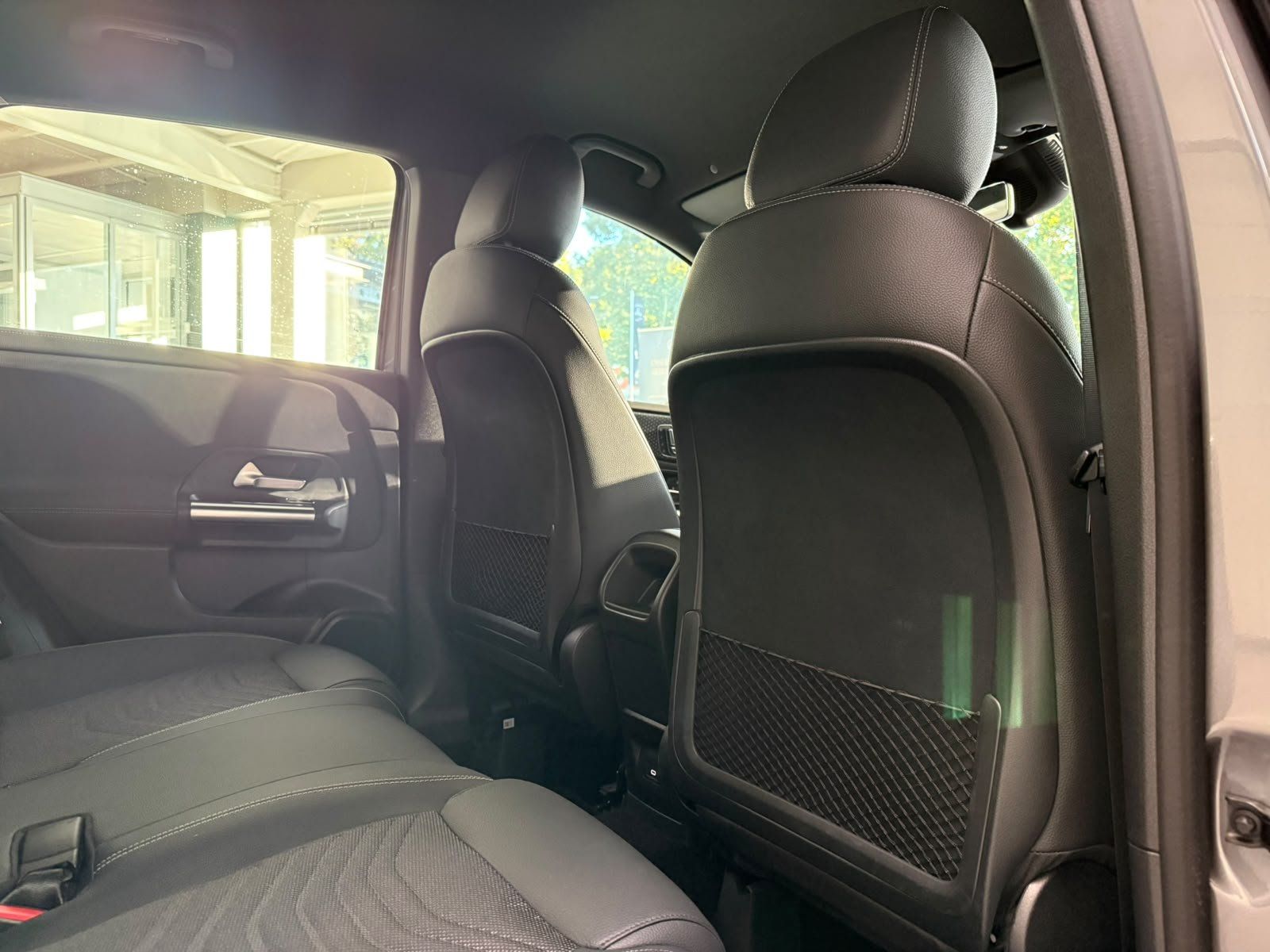 Fahrzeugabbildung Mercedes-Benz B 180 AHK+KAMERA+MEMORY+LED+TOTW.+SPURASS.+17"