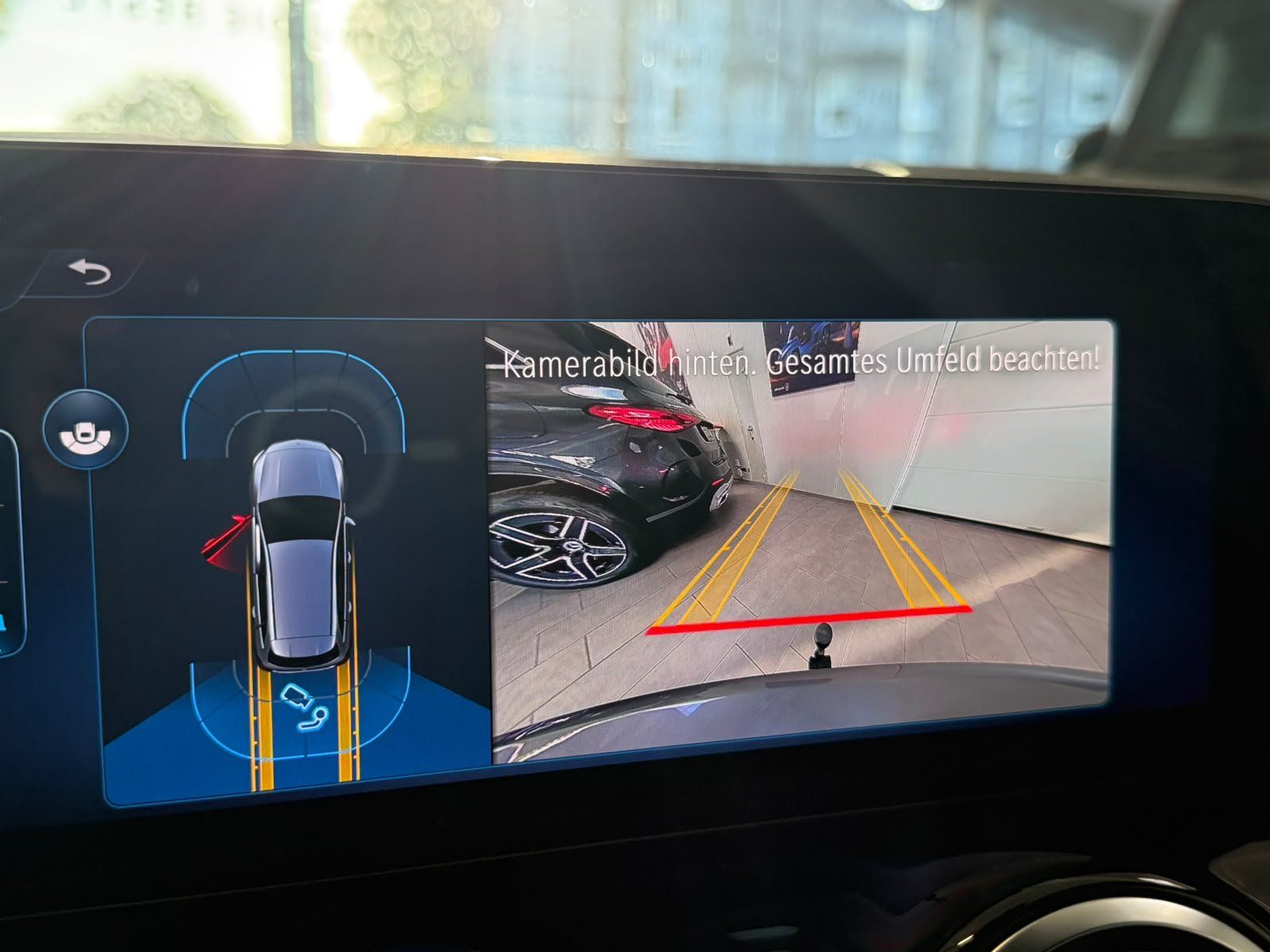 Fahrzeugabbildung Mercedes-Benz B 180 AHK+KAMERA+MEMORY+LED+TOTW.+SPURASS.+17"
