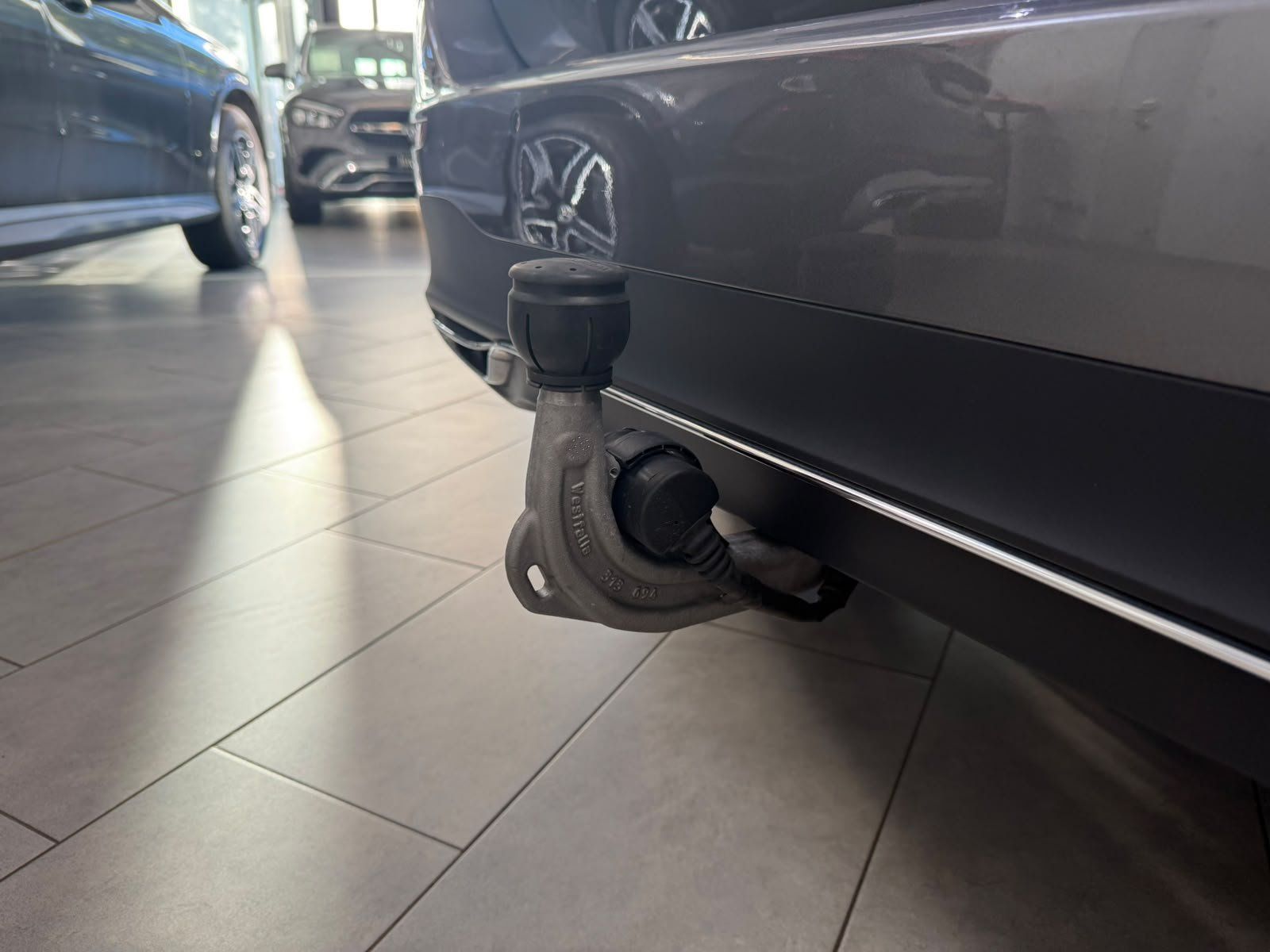 Fahrzeugabbildung Mercedes-Benz B 180 AHK+KAMERA+MEMORY+LED+TOTW.+SPURASS.+17"