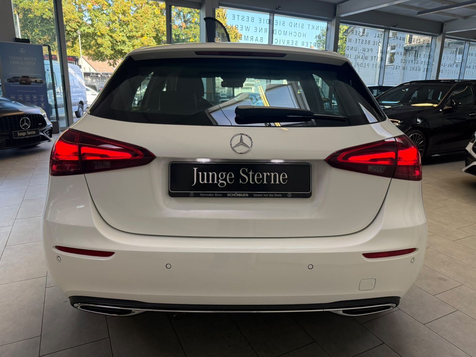 Fahrzeugabbildung Mercedes-Benz A 220 4M PROGRESSIVE+KAMERA+SPURASS.+WINTERPAKET