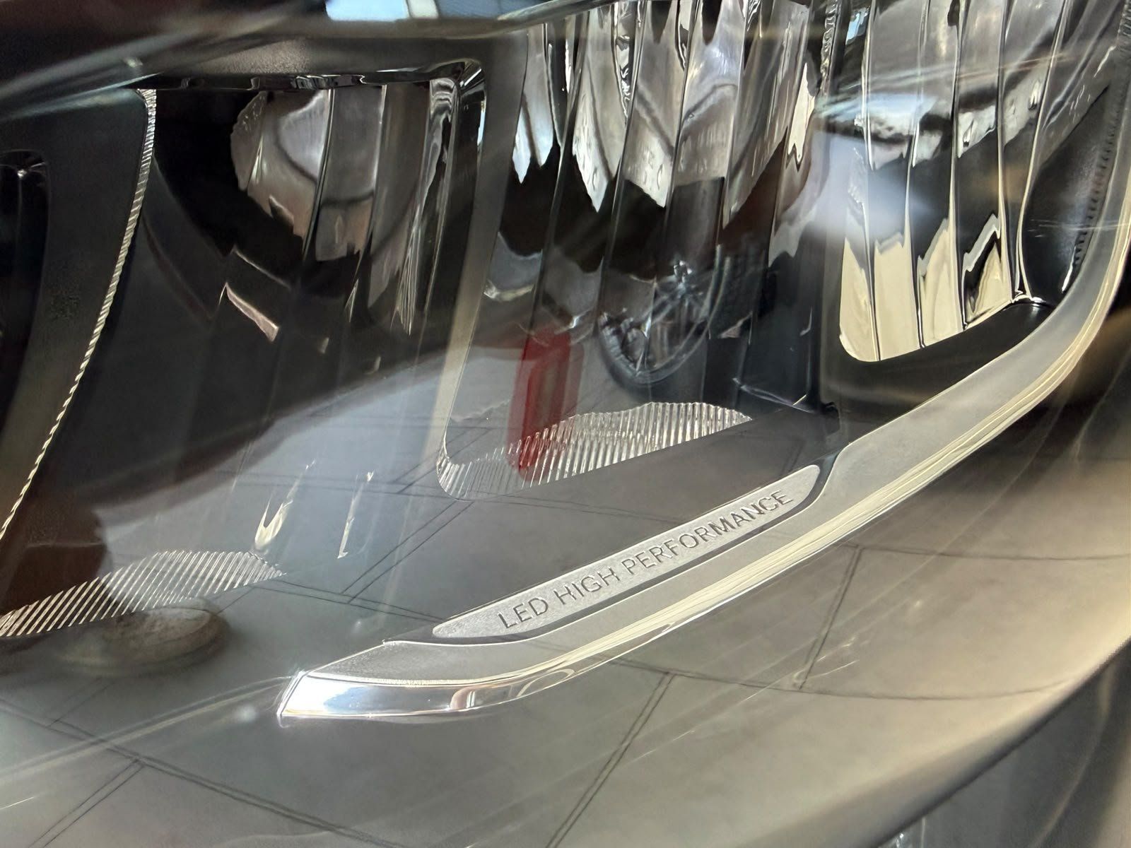 Fahrzeugabbildung Mercedes-Benz B 200 PROGRESSIVE E-HECK+SHZ+LENKHZ.+KAMERA+LED