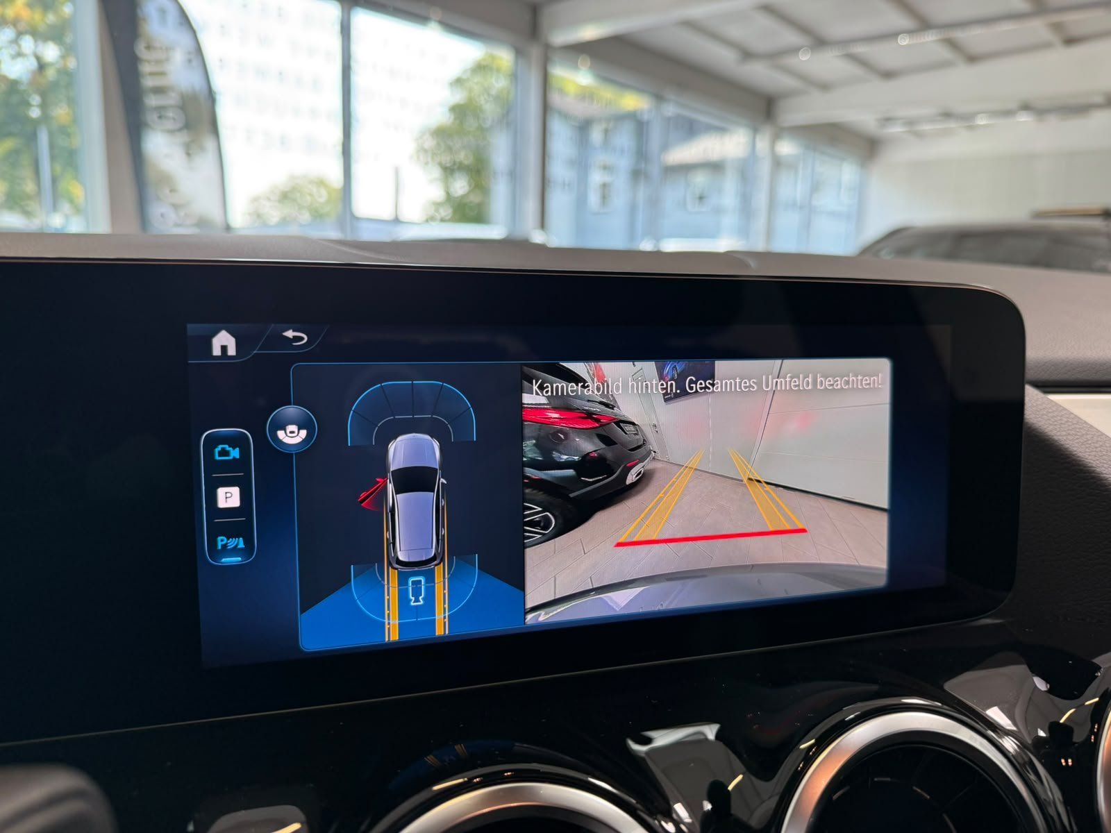Fahrzeugabbildung Mercedes-Benz B 200 PROGRESSIVE E-HECK+SHZ+LENKHZ.+KAMERA+LED
