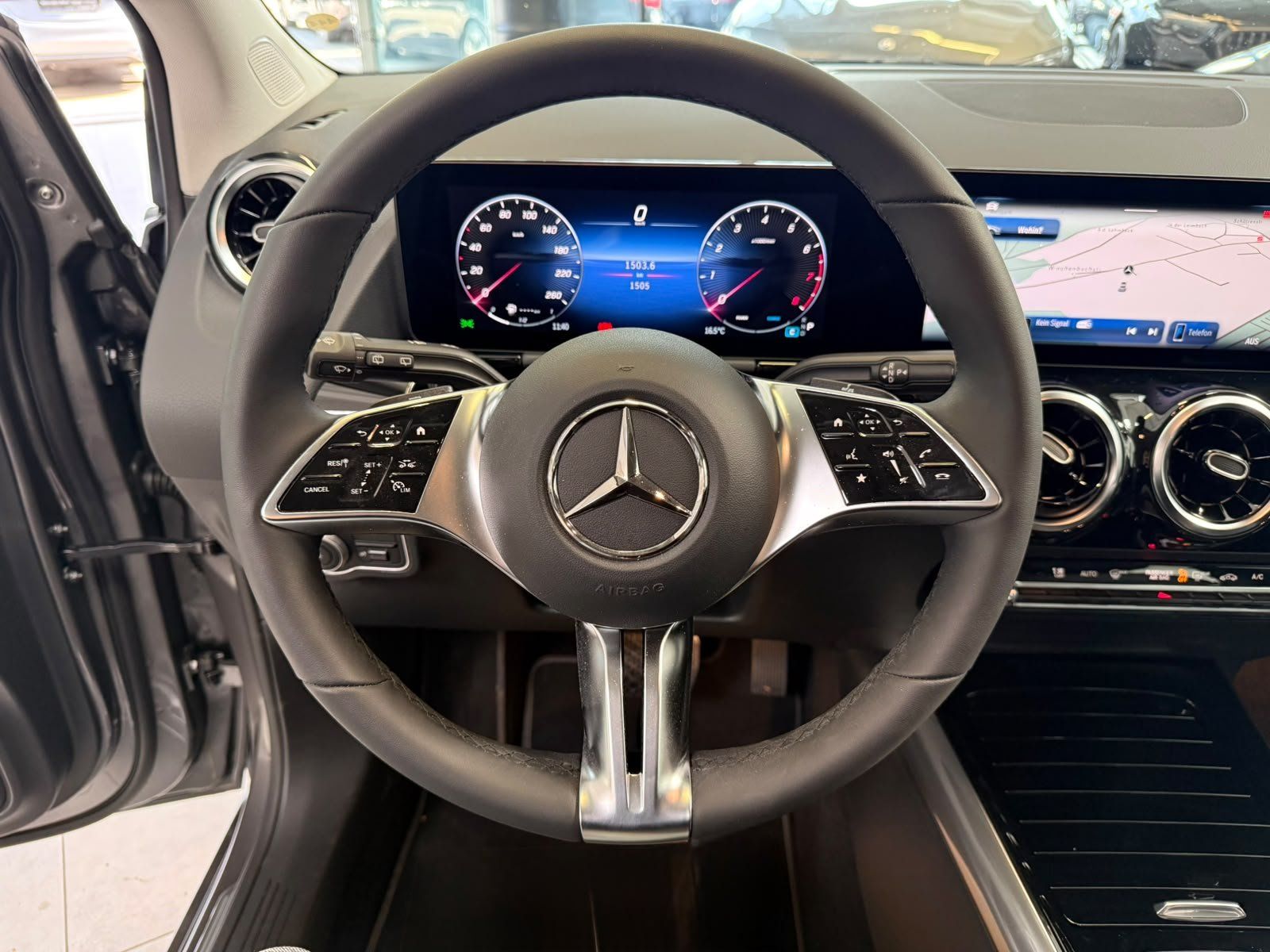 Fahrzeugabbildung Mercedes-Benz B 200 PROGRESSIVE E-HECK+SHZ+LENKHZ.+KAMERA+LED