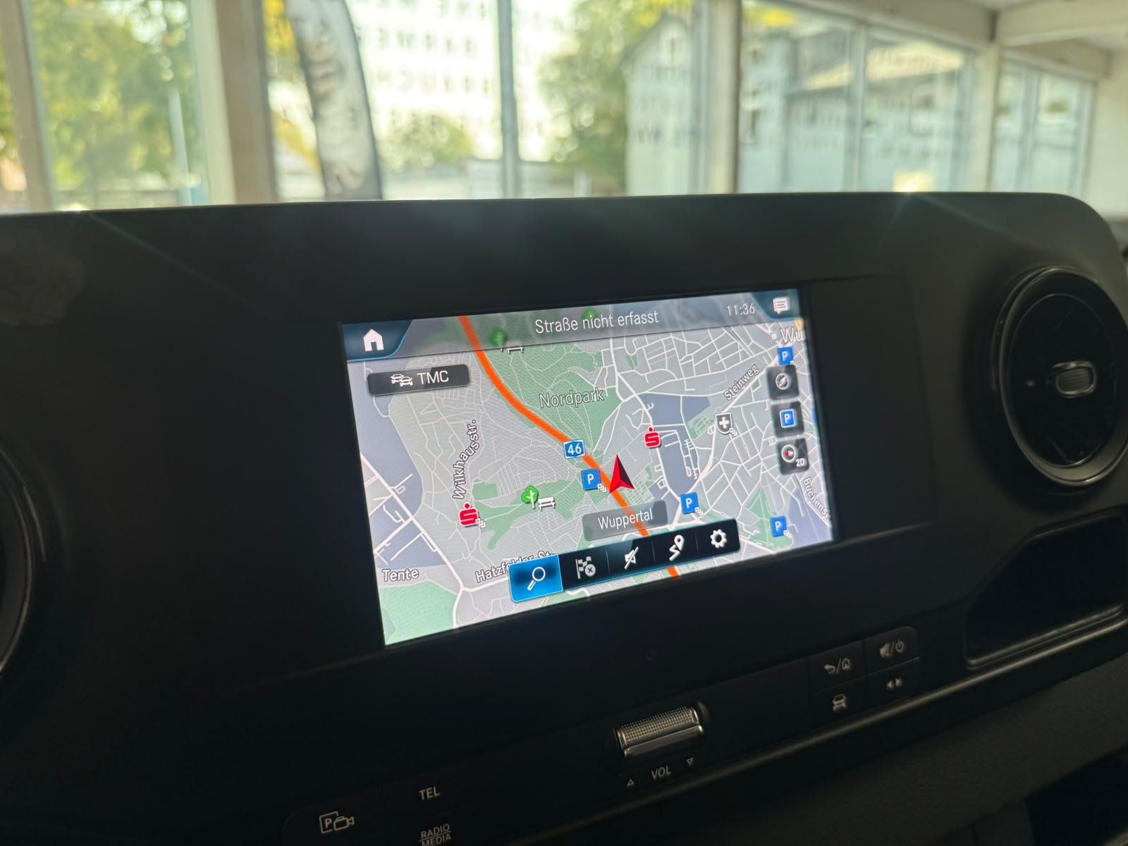 Fahrzeugabbildung Mercedes-Benz Sprinter KA 317 CDI L2H2 360°+SCHWING+NAVI+PTS