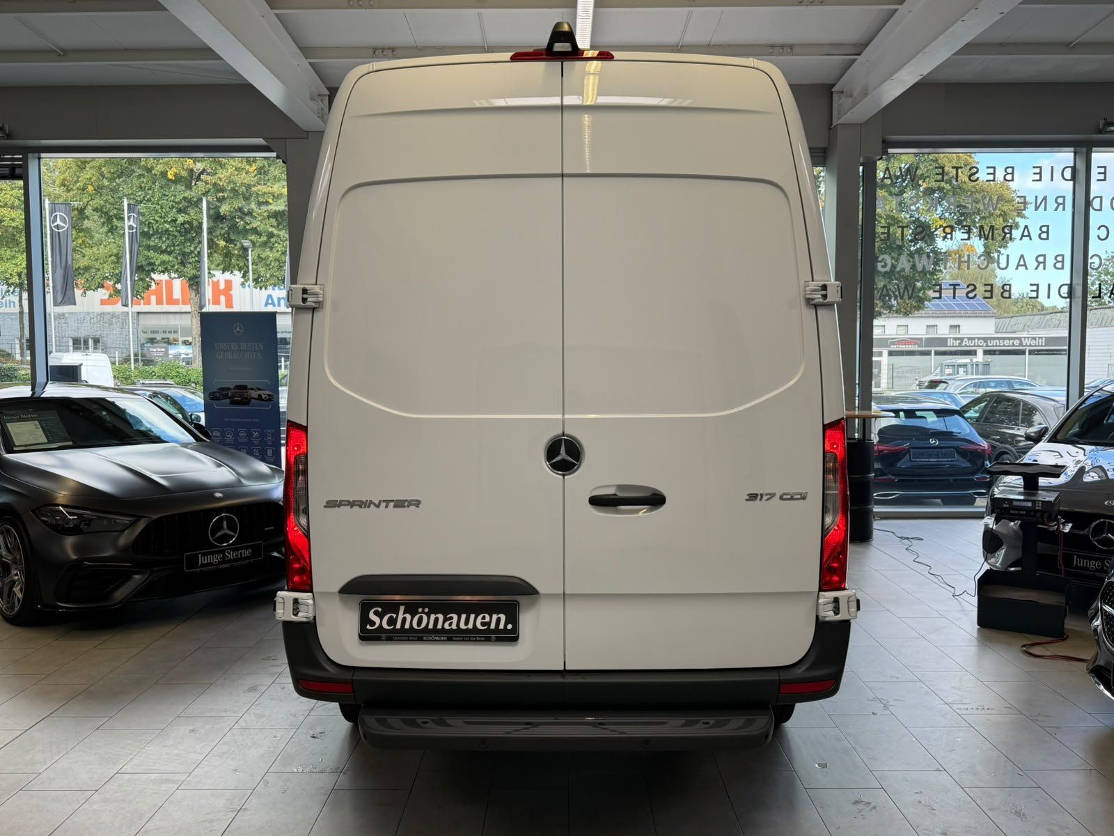 Fahrzeugabbildung Mercedes-Benz Sprinter 317 CDI KA L2H2 LED+FACELIFT+7G+KAMERA