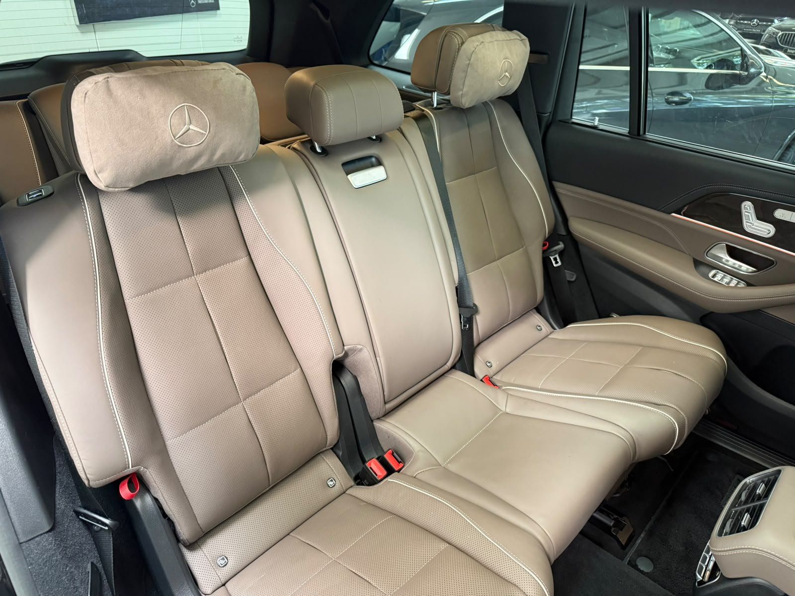 Fahrzeugabbildung Mercedes-Benz GLS 450d AMG+ULTIMATE+MANUFAKTUR+BURM3D+AHK