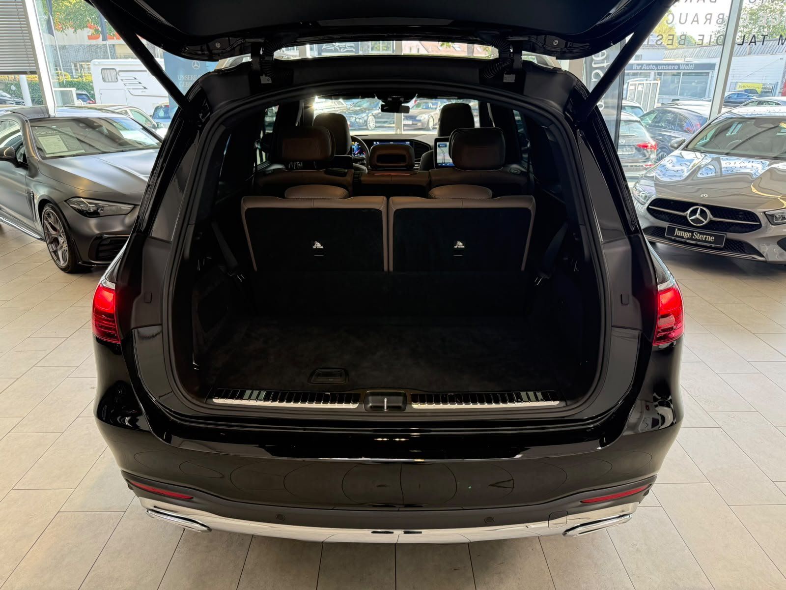 Fahrzeugabbildung Mercedes-Benz GLS 450d AMG+ULTIMATE+MANUFAKTUR+BURM3D+AHK