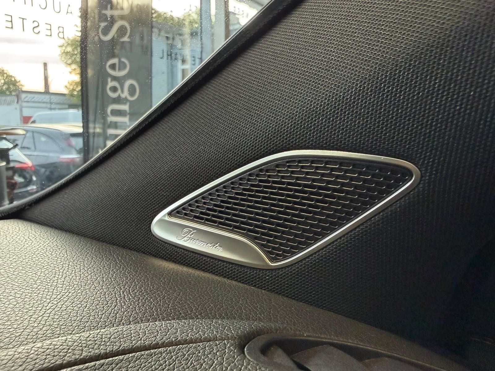 Fahrzeugabbildung Mercedes-Benz EQA 250+ AMG+PANO+HUD+MEMORY+BURM.+HUD+KEYLESS