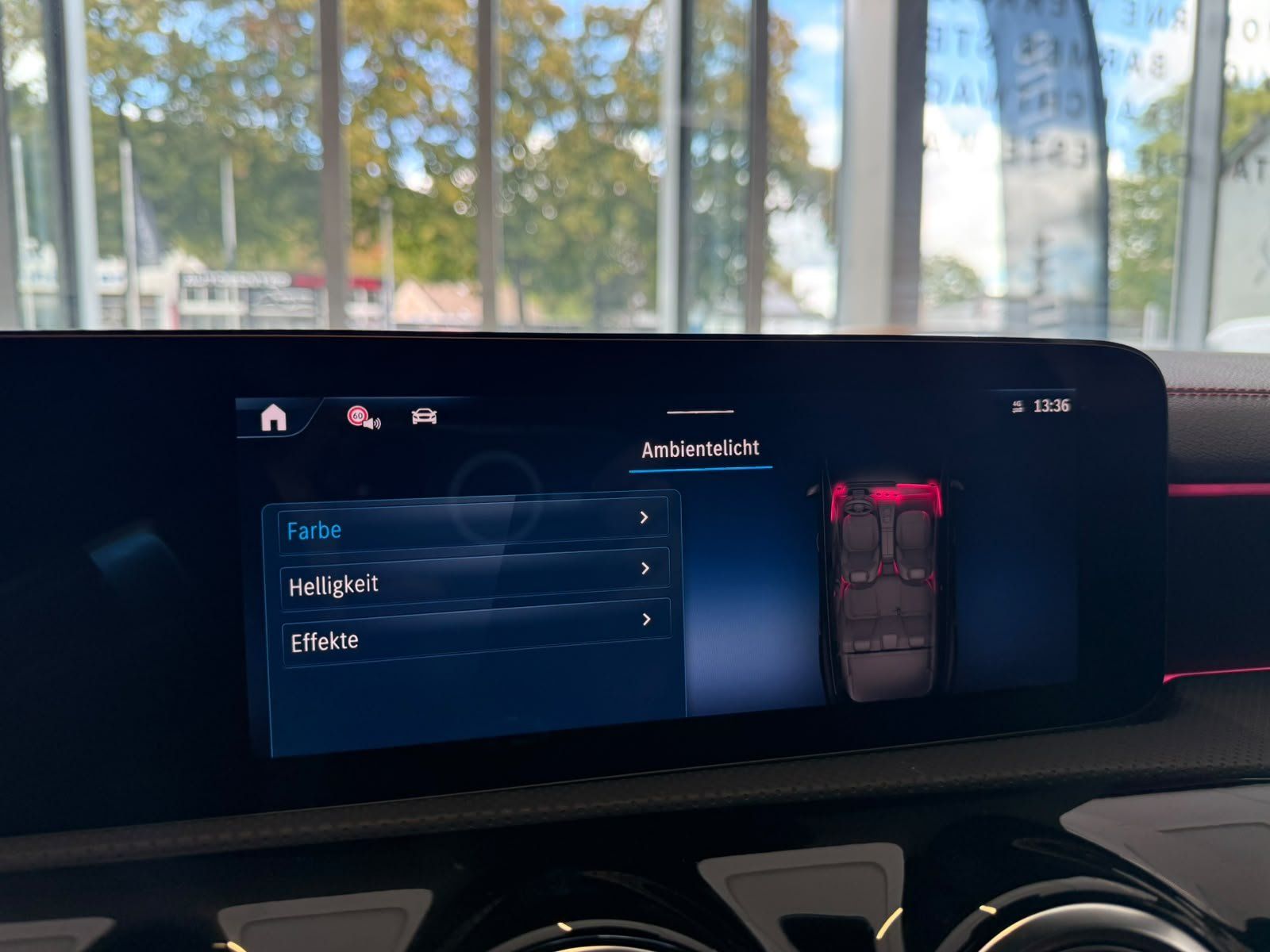 Fahrzeugabbildung Mercedes-Benz CLA 250 4M SB AMG+NIGHT+BURMES+360°+MBEAM+TOTW.