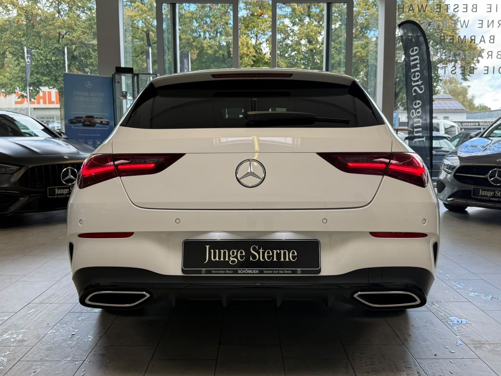 Fahrzeugabbildung Mercedes-Benz CLA 250 4M SB AMG+NIGHT+BURMES+360°+MBEAM+TOTW.