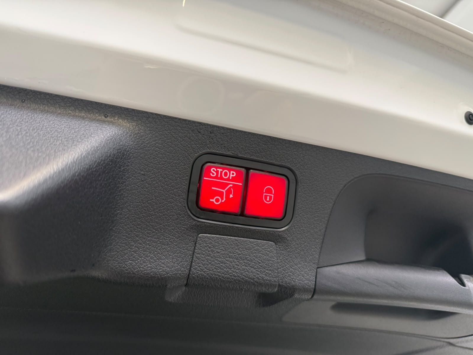 Fahrzeugabbildung Mercedes-Benz CLA 250 4M SB AMG+NIGHT+BURMES+360°+MBEAM+TOTW.