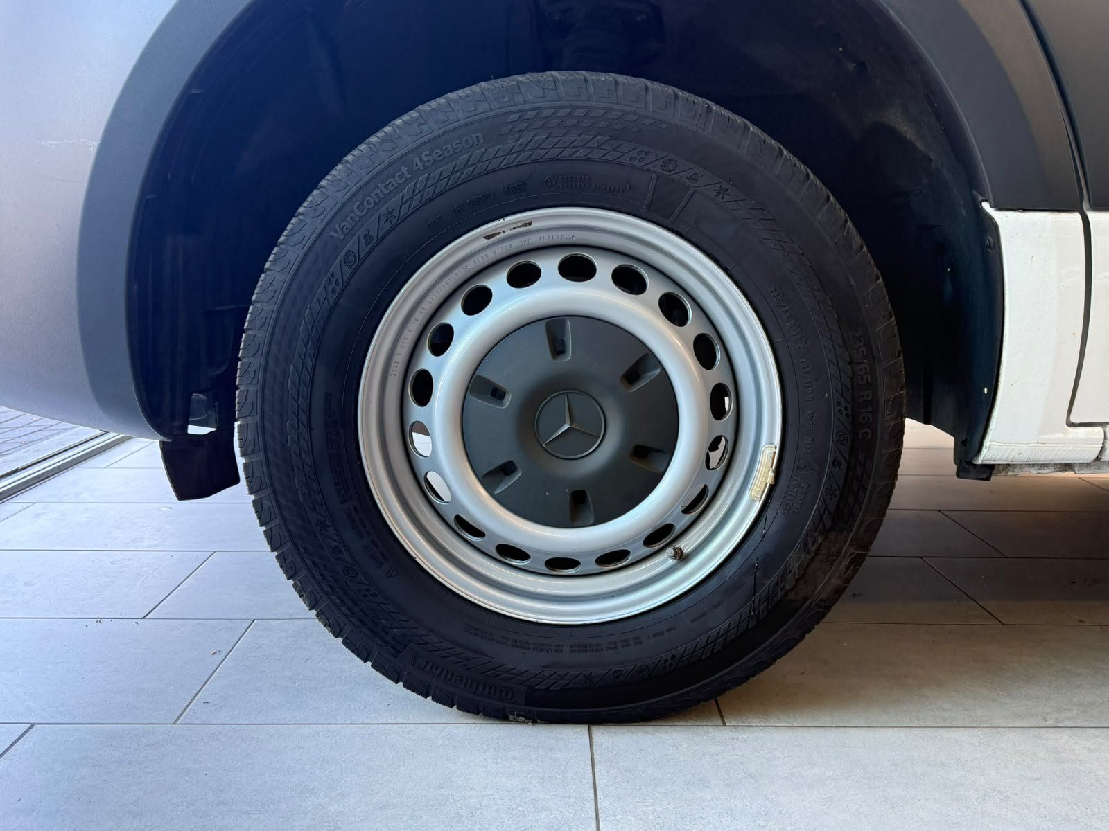 Fahrzeugabbildung Mercedes-Benz Sprinter 317 CDI Maxi lang L3H2 PRO LED 1AZustan