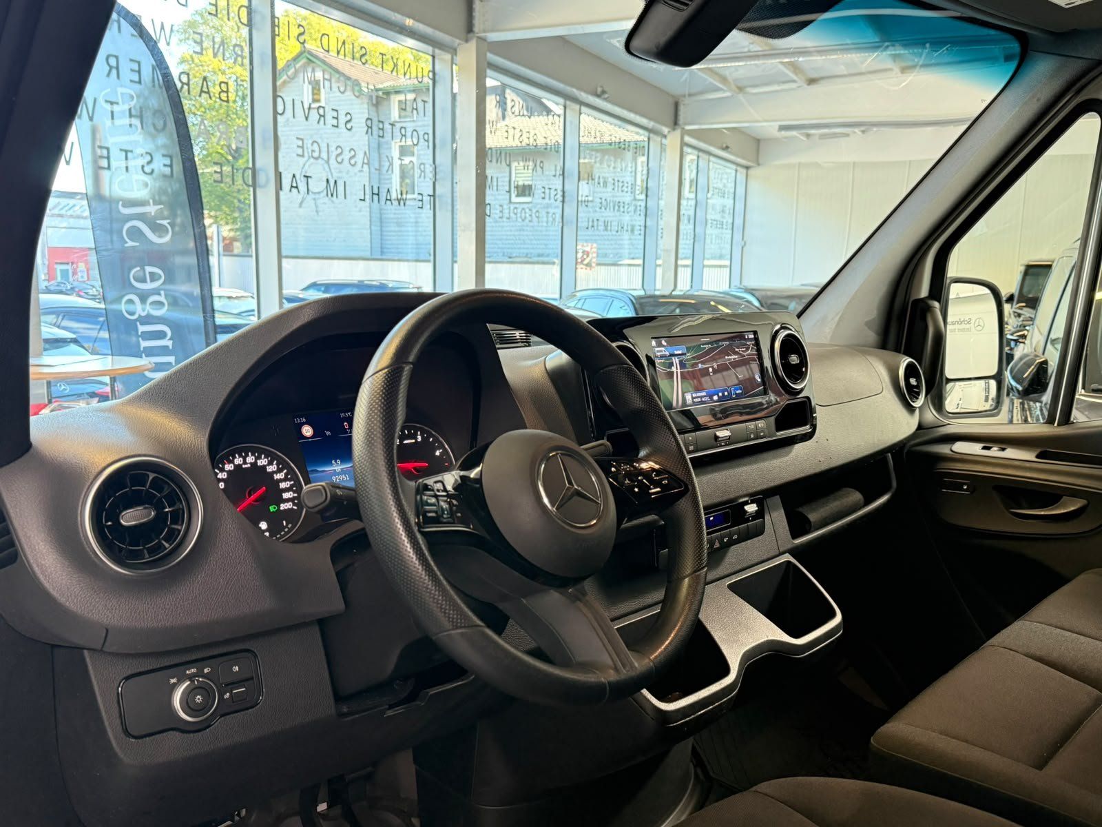 Fahrzeugabbildung Mercedes-Benz Sprinter 317 CDI Maxi lang L3H2 PRO LED 1AZustan