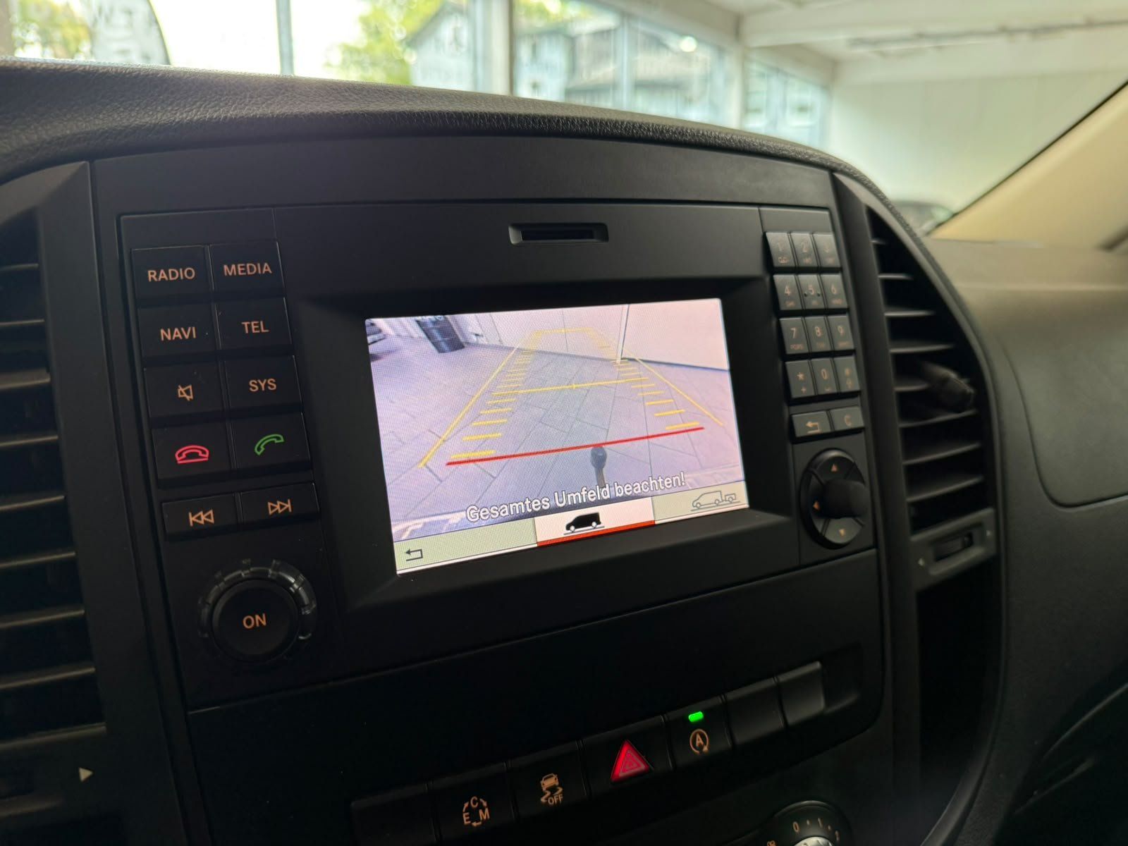 Fahrzeugabbildung Mercedes-Benz Vito Mixto 119 Scheckheft MB+LED+AHK+SHZ+KAMERA
