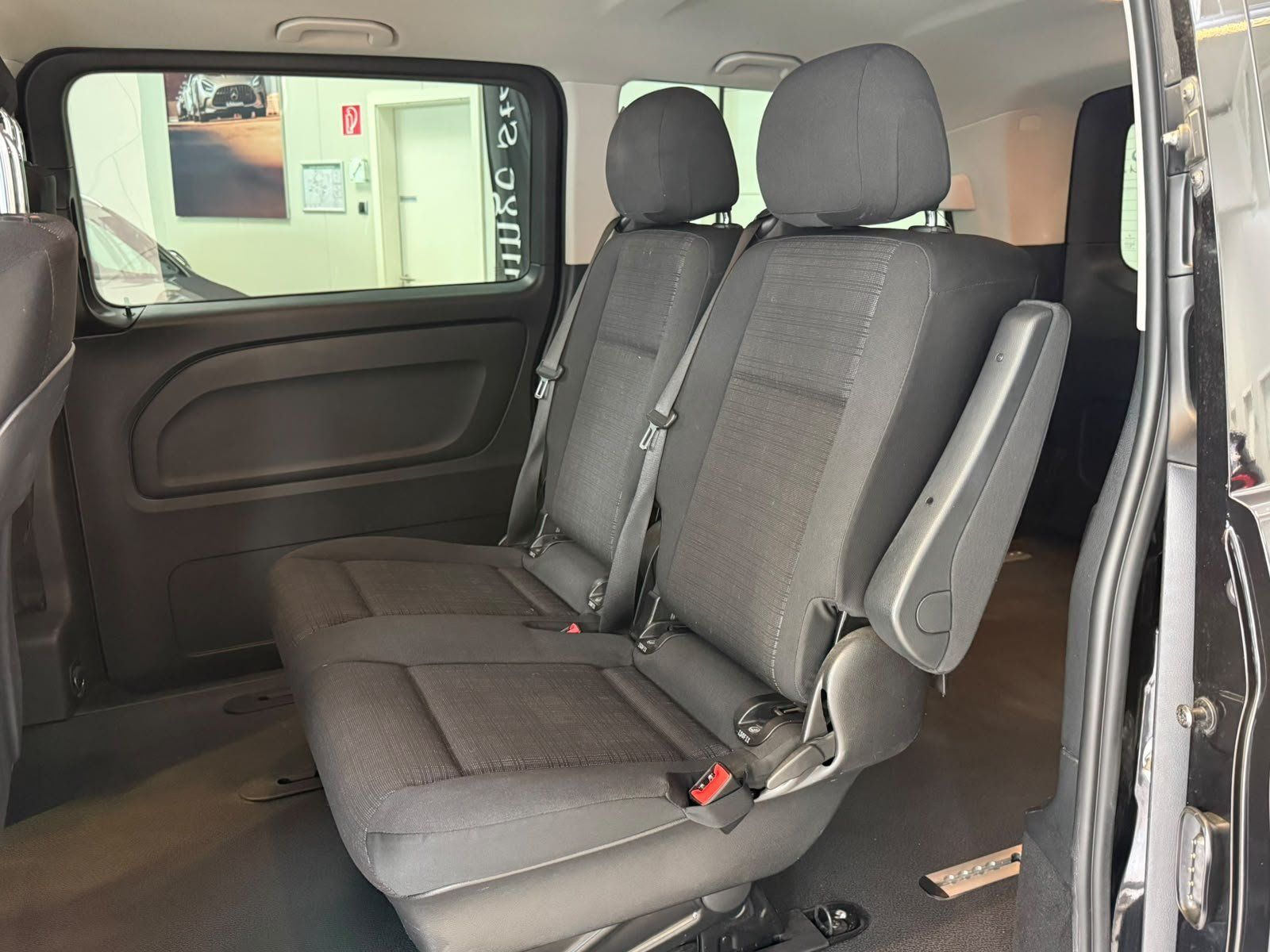 Fahrzeugabbildung Mercedes-Benz Vito Mixto 119 Scheckheft MB+LED+AHK+SHZ+KAMERA