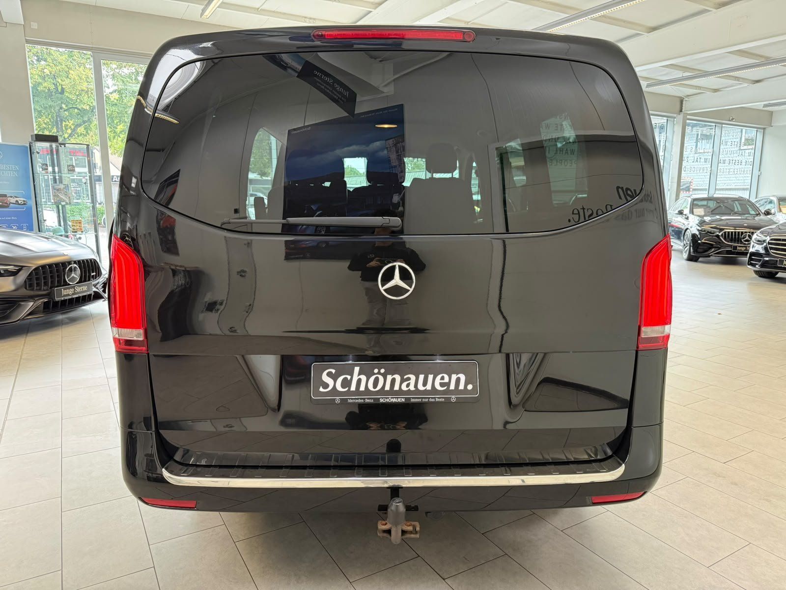 Fahrzeugabbildung Mercedes-Benz Vito Mixto 119 Scheckheft MB+LED+AHK+SHZ+KAMERA