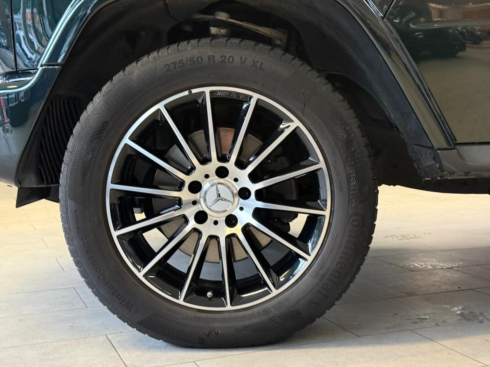 Fahrzeugabbildung Mercedes-Benz G 400 d AMG 20"+AHK+MULTIBEAM+MEMORY+SHD+WSSHEIZ