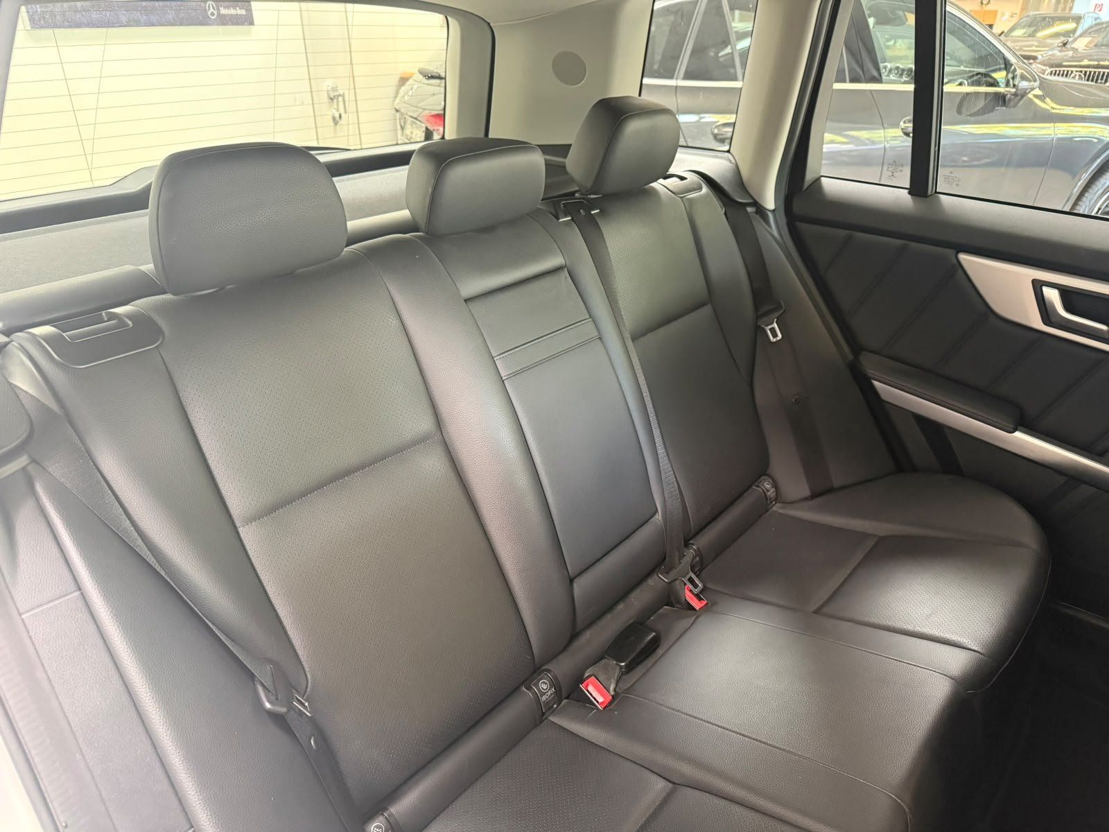 Fahrzeugabbildung Mercedes-Benz GLK 250 BlueTec COMAND+AHK+ILS+MEMORY+360°+TOTW.