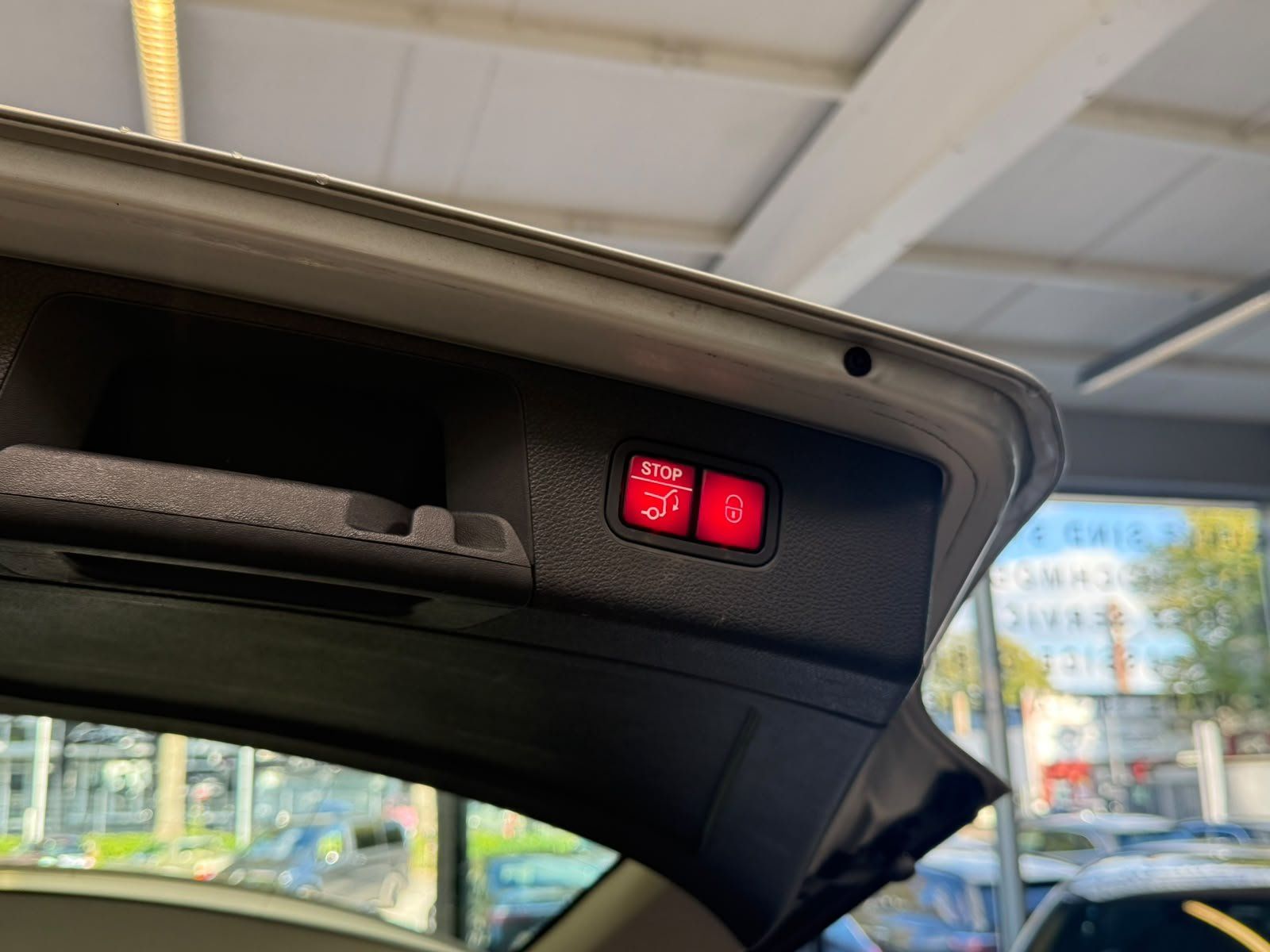 Fahrzeugabbildung Mercedes-Benz GLK 250 BlueTec COMAND+AHK+ILS+MEMORY+360°+TOTW.