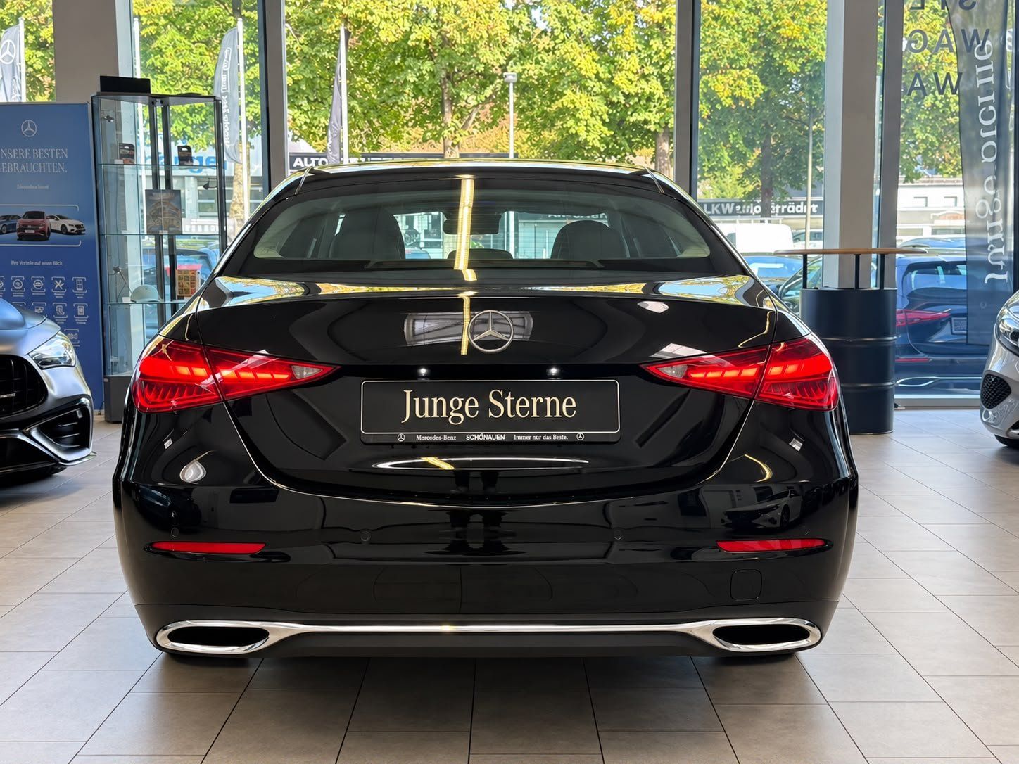 Fahrzeugabbildung Mercedes-Benz C 200 d Avantgarde KAMERA+CARPLAY+LED+TOTW.+DAB