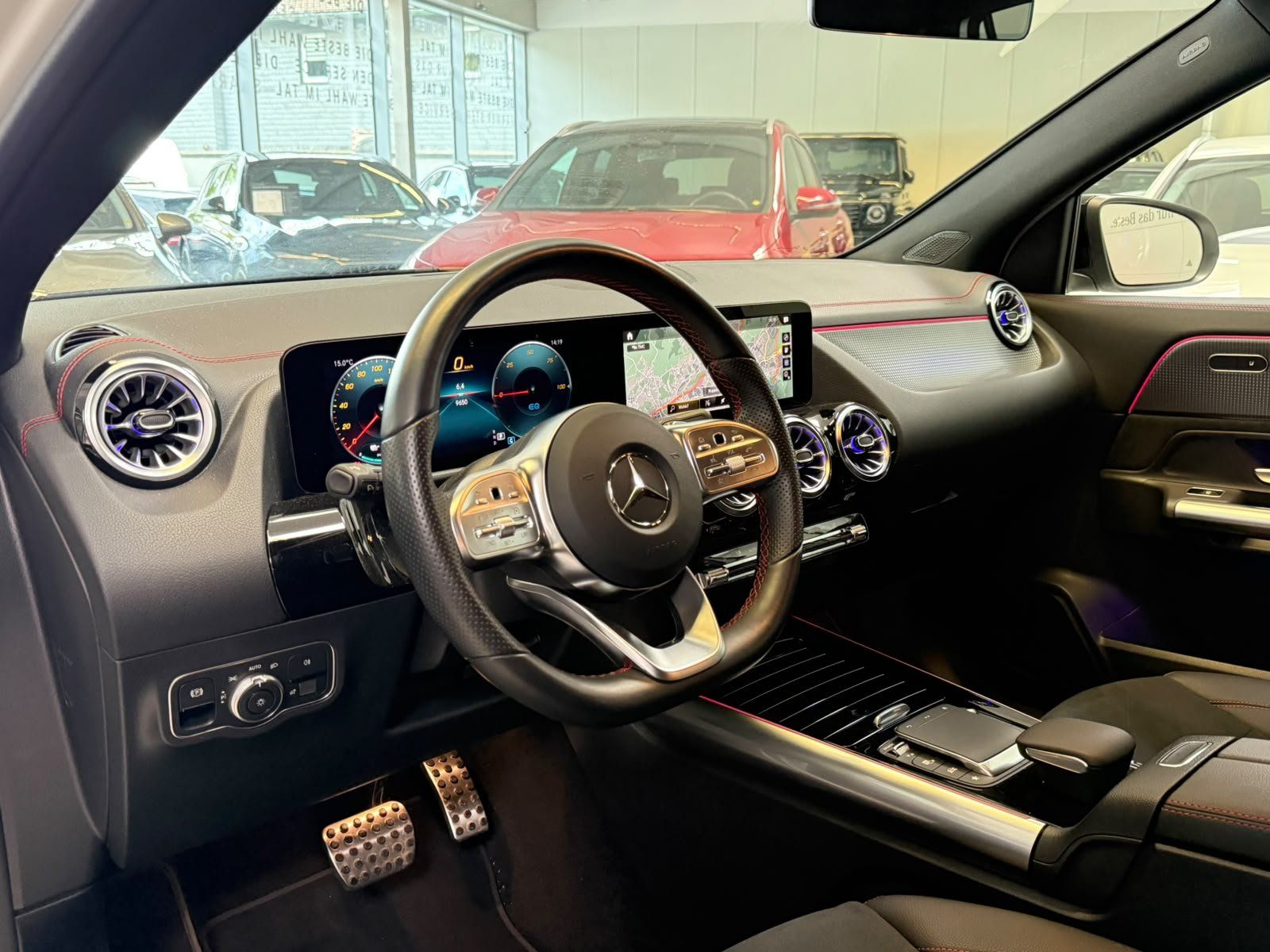 Fahrzeugabbildung Mercedes-Benz EQA 250 AMG NIGHT+KAMERA+MEMORY+LED+CARPLAY+TOTW