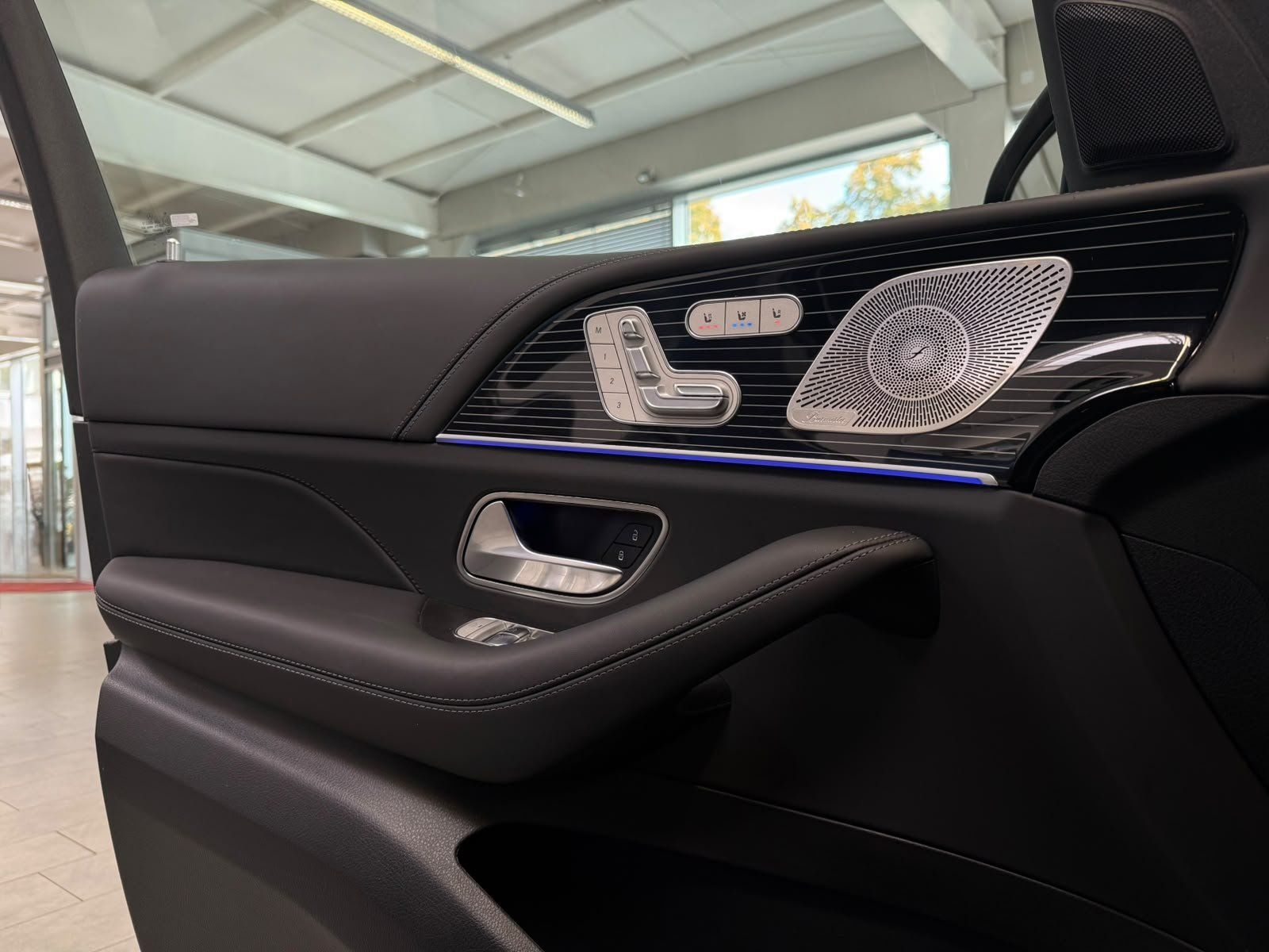 Fahrzeugabbildung Mercedes-Benz GLS 450d 4M AMG+PREMIUM+STDHZ+PANO+HUD+BURM+AHK