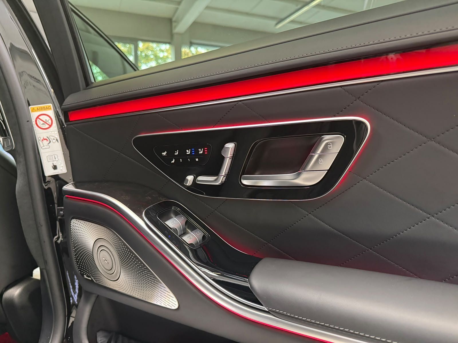 Fahrzeugabbildung Mercedes-Benz S 580 4M Lang AMG+EXLUSIV+FOND-ENT. 203.930€ UPE