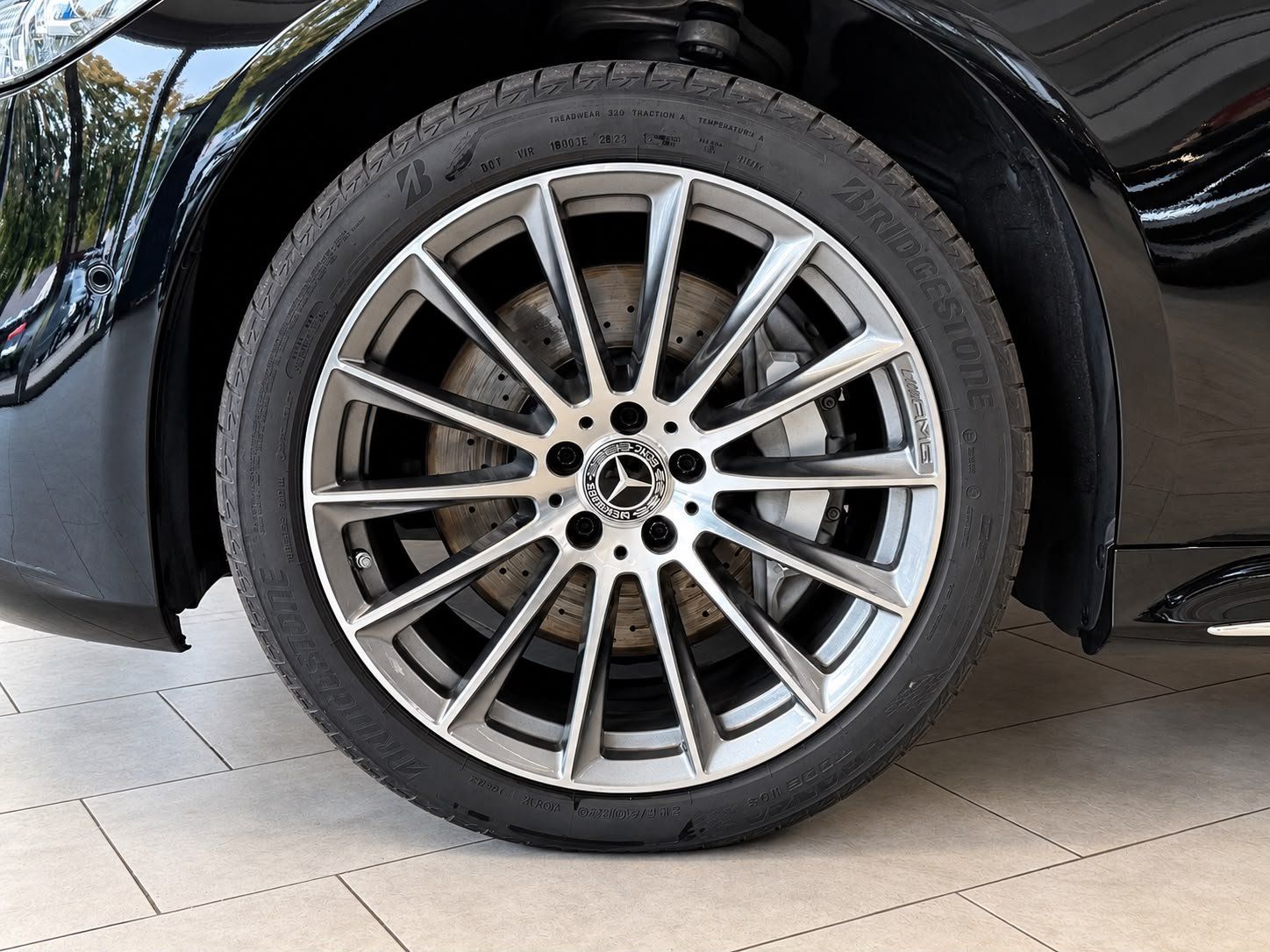 Fahrzeugabbildung Mercedes-Benz S 580 4M Lang AMG+EXLUSIV+FOND-ENT. 203.930€ UPE