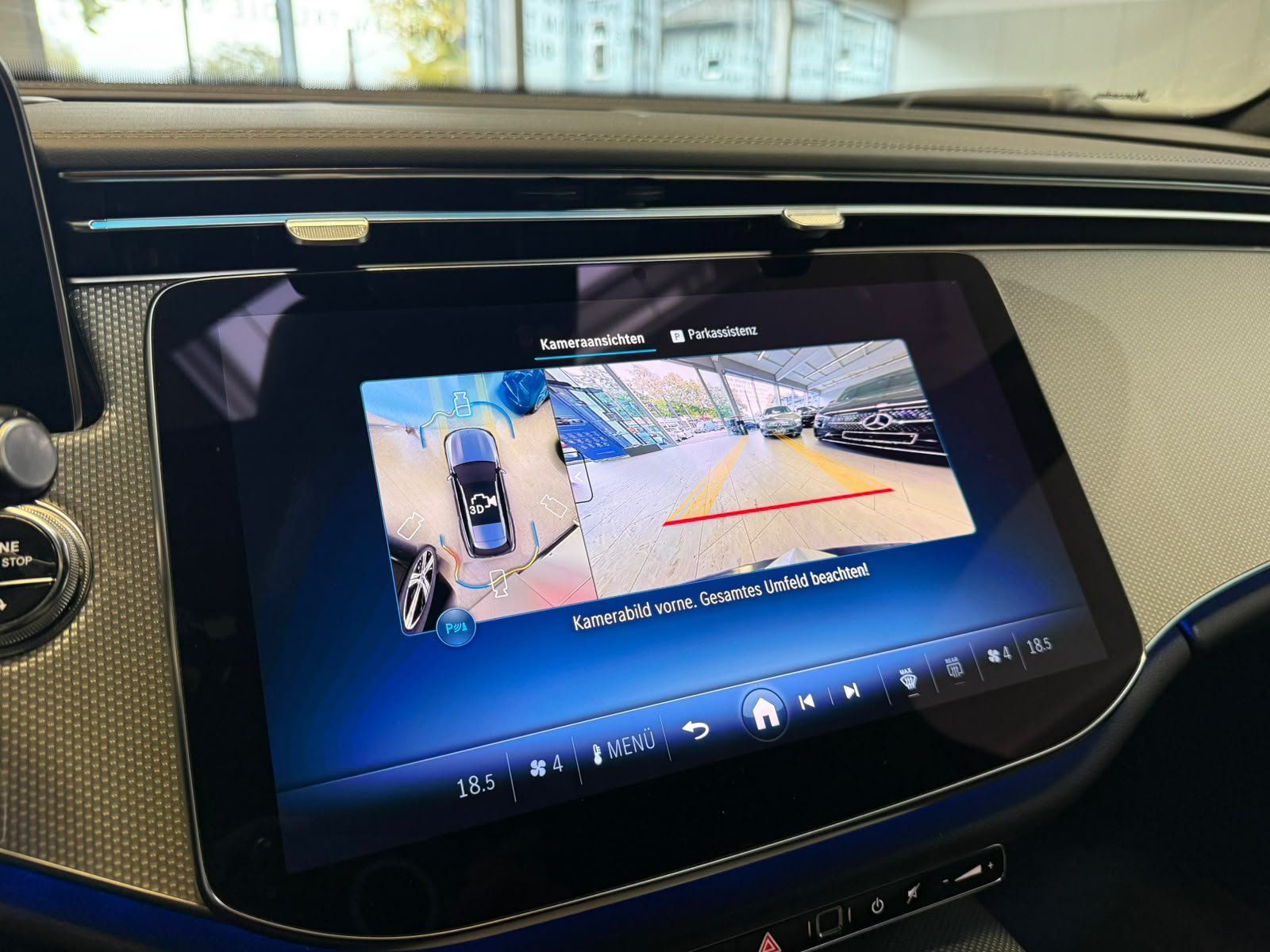 Fahrzeugabbildung Mercedes-Benz E 220d 4M T AMG+AIRMATIC+STHZ+PANO+BURM4D+HUD+3D